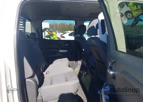 2014 Chevrolet Silverado 1500 2Lt z USA, uszkodzony, nr VIN 3GCUKREH3EG173495